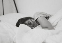 Teško se budite i osjećate umor ujutro? Evo što bi mogao biti uzrok