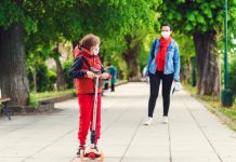 COVID-19: Broj zaraženih u svijetu premašio 24 miliona