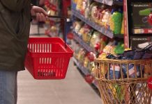 FBiH: Za četiri mjeseca sa radom prestala 342 trgovca, u julu 80 posto manje noćenja