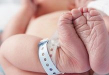 Bila zaražena u trudnoći: Rodila bebu bez COVID-19, ali sa antitijelima na tu bolest