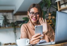 Kontakt s očima ne biste trebali izbjegavati čak ni kad razgovarate virtualno