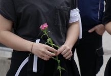 ‘Dan bijelih traka’ – Tužno sjećanje na 3.176 ubijenih Prijedorčana i 102 djece