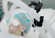 Katastrofa u državi koja je prednjačila s vakcinacijom: ‘Umiru nam mladi ljudi i trudnice… Ne ponavljajte našu grešku!’