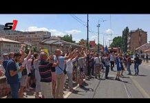 Bh. košarkašice na balkonu Vijećnice