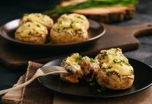 Šampinjoni punjeni sirom