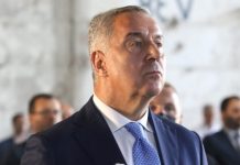 Srbijanski tabloidi napali Đukanovića: Genocid u Srebrenici uporedio sa Holokaustom