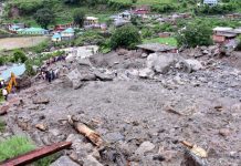 U klizištima i poplavama u Indiji poginulo najmanje 125 osoba