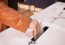 Istražili smo / Između izbornih obećanja i realizacije: Koliko građani prate i vjeruju radu političkih zvaničnika