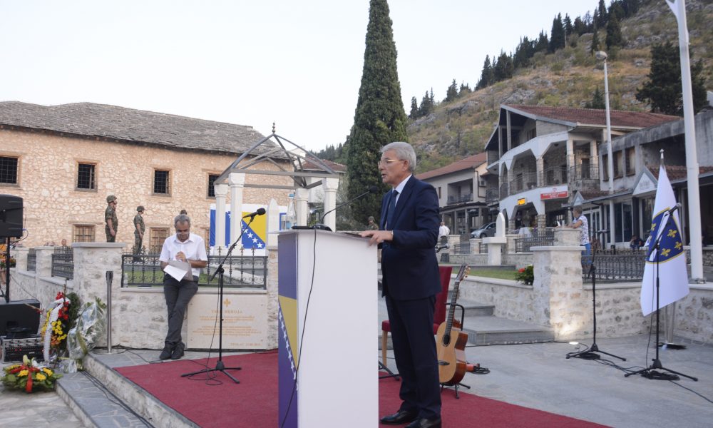 Stolac-2-1000x600-1