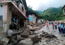 Poplava odnijela najmanje 20 života: Uništeno više od 1.200 kuća, 17 ljudi nestalo u Venecueli