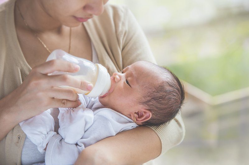 prehrana_dojenje_bebe-800x533-1
