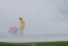 Tropska oluja Henri stigla do sjeveroistočne američke obale