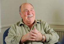 U Londonu preminuo legendarni napadač Džimi Grejvs