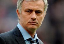 Mourinho nakon derbija opet u centru pažnje: “Obrušio se na sudije, zalupio vratima i otišao”