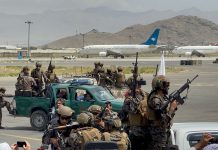 CNN: Talibani pratili Amerikance do aerodroma u Kabulu u tajnom dogovoru sa SAD