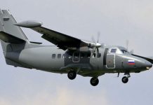 Srušio se putnički avion, spasioci idu na mjesto nesreće