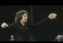 Umro grčki kompozitor Mikis Theodorakis