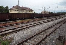 Teretni voz u Blažuju pored Sarajeva udario jednu osobu, ekipe na terenu