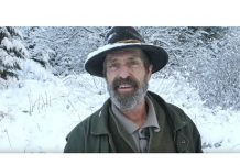 Ramiz Paloš je “Vlašićki Robinzon” koji preživljava od prirode i još uvijek živi bez struje