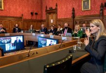 Haugen: Zuckerberg ima kontrolu nad tri milijarde ljudi