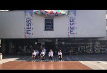 Performans mališana na Malom MESS-u ispred Pozorišta mladih u Sarajevu