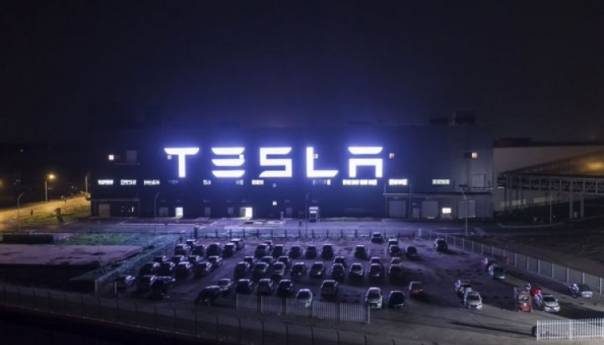 kompanija-tesla-na-sudu-zbog-optuzbi-radnika-za-rasizam-tesla-kompanija_615584011f6b5-604x345-1