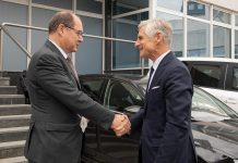 Šef austrijske diplomatije stigao u BiH, dao podršku Schmidtu