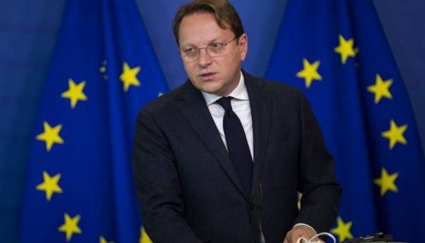 varhelyi-u-rs-znaju-gdje-je-crvena-linija-i-gdje-ce-imati-problem-sa-eu-varheyli_616ef7b363863-604x345-1