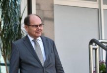 Schmidt: Crvena linija bi bila povlačenje RS iz Oružanih snaga BiH