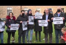 ‘Džena oprosti nam’: Protesti podrške roditeljima preminule djevojčice u Sarajevu