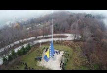 Pogledajte snimak iz zraka podizanja zastave BiH na brdu Hum povodom Dana državnosti