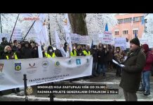 Protest osam sindikata pred zgradom Vlade Kantona Sarajevo