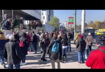 Protesti građana kod Američke ambasade u Sarajevu