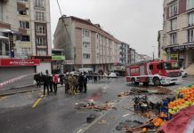 MAJKA POGINULA ŠTITEĆI DIJETE OD OLUJE: STRAVIČNO NEVRIJEME U TURSKOJ ODNIJELO ŠEST ŽIVOTA