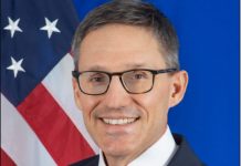 CHOLLET ZA BRITANSKI “GUARDIAN”: “Amerikanci istražuje “sve opcije” o slanju vojske u Bosnu i Hercegovinu…”