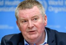 Direktor WHO: Zbog omikrona ne treba mijenjati postojeće vakcine