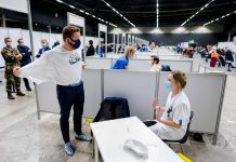 Booster doza efikasna protiv omikrona