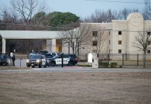 Otmičar koji je držao taoce u sinagogi u Texasu je britanski državljanin