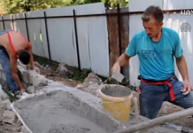 Kad Bošnjaci i Srbi zajedno obnavljaju džamiju u Foči, to izgleda evo ovako…