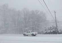 Snažna oluja u Americi, poginulo dvoje djece