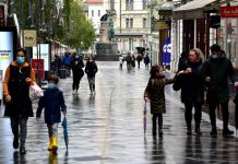 Vlada Slovenije: Ukida se mrežna naknada, smanjuju akcize, ugroženim po 150 eura dodatka