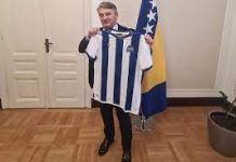 Željko Komšić dobio stogodišnji dres FK Željezničar