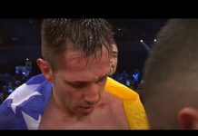 Adnan Ćatić sa zastavom BiH nakon bolnog poraza od Istvana Szilija