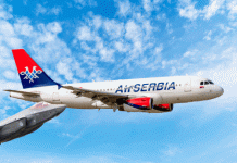 AVION AIR SRBIJE PONOVO PRATILI BORBENI AVIONI: Letio na relaciji Sankt Peterburg-Beograd