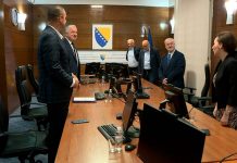 Stranke počele predavati CIK-u potpise za prijavu na Opće izbore