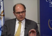 Schmidt: BiH bi mogla postati predmet podsmijeha ako ne može platiti glasačke listiće