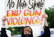 Protesti širom SAD-a sa zahtjevom za pooštrenje kontrole oružja