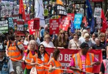 Hiljade demonstranata na ulicama Londona traže povećanja plaća