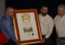 Centar za mir uručio Mostarsku povelju Fudbalskom klubu Velež