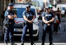 Otac je ostavio u autu: Preminula 14-mjesečna beba